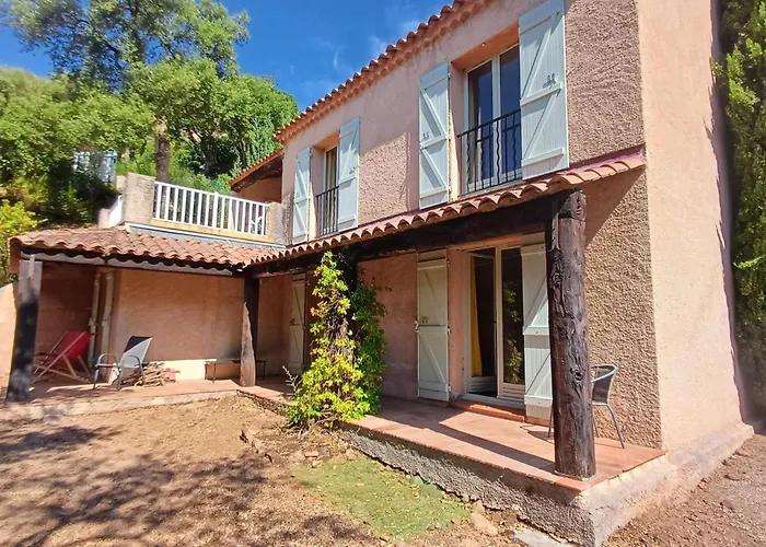 Casa de Férias Family In Wooded Estate Near The Sea *